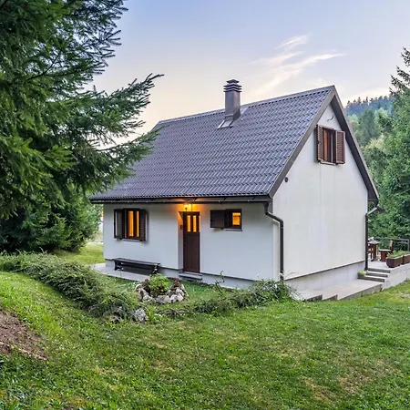 Holiday home House Tjasa